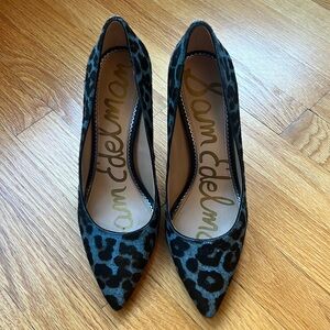 Sam Edelman, blue leopard print Hazel heels, size 8.5